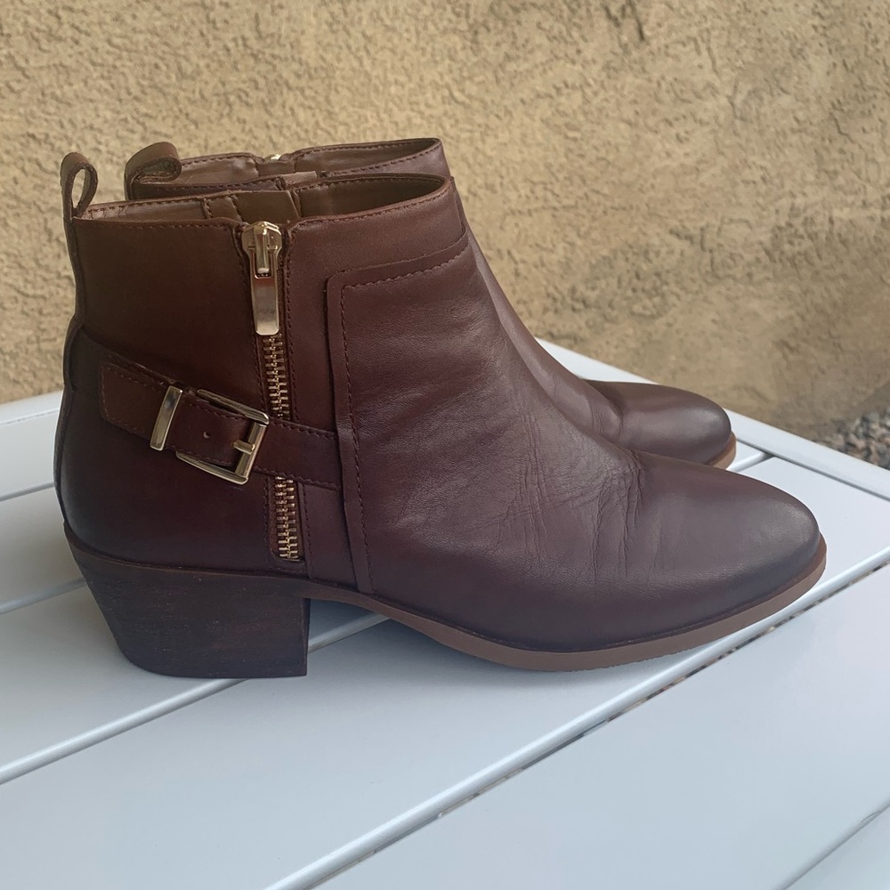 Alex Marie brown leather booties size 9M